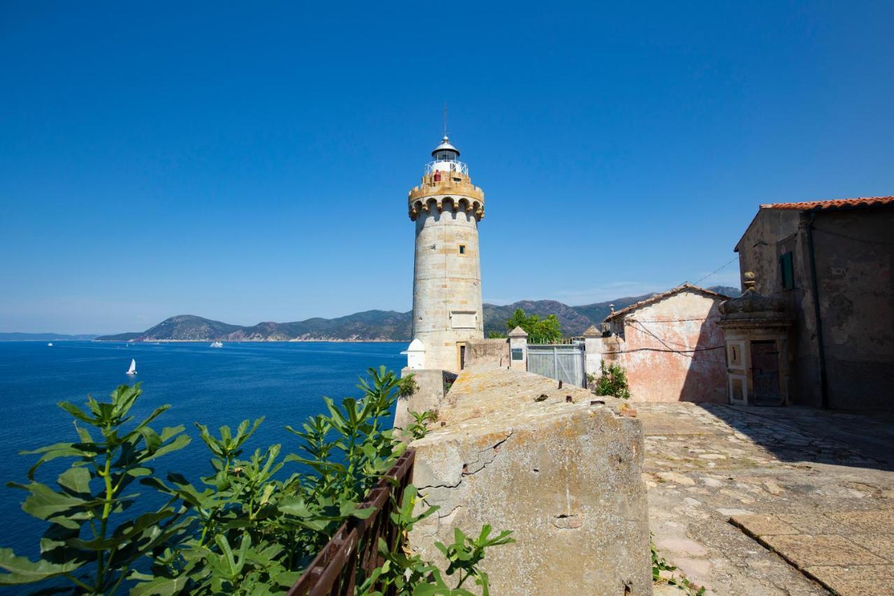 Helloelba Appartamento Il Faro Portoferraio Dış mekan fotoğraf